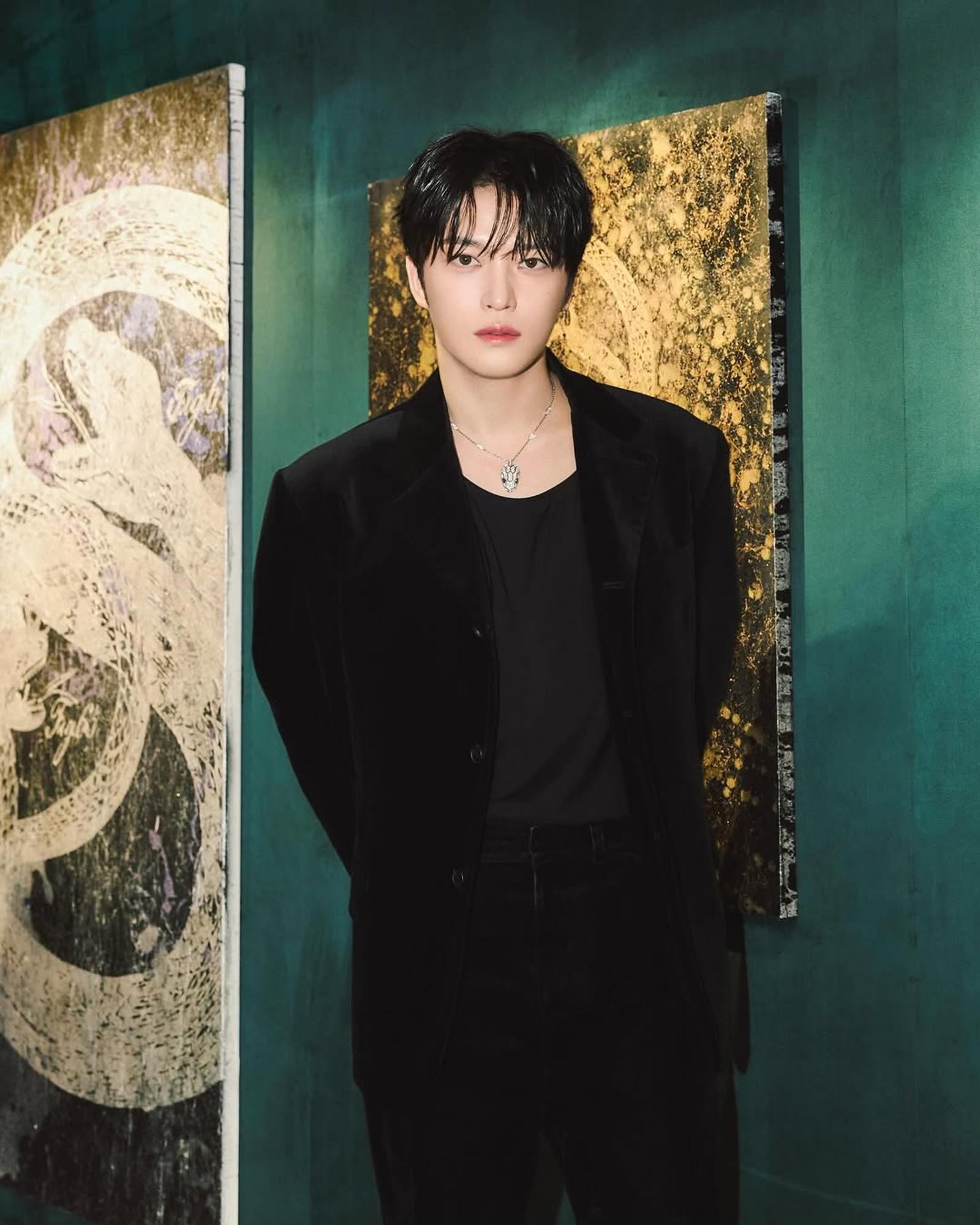 Deretan Gaya Artis Korea di Pembukaan Pameran Bvlgari Serpenti Seoul