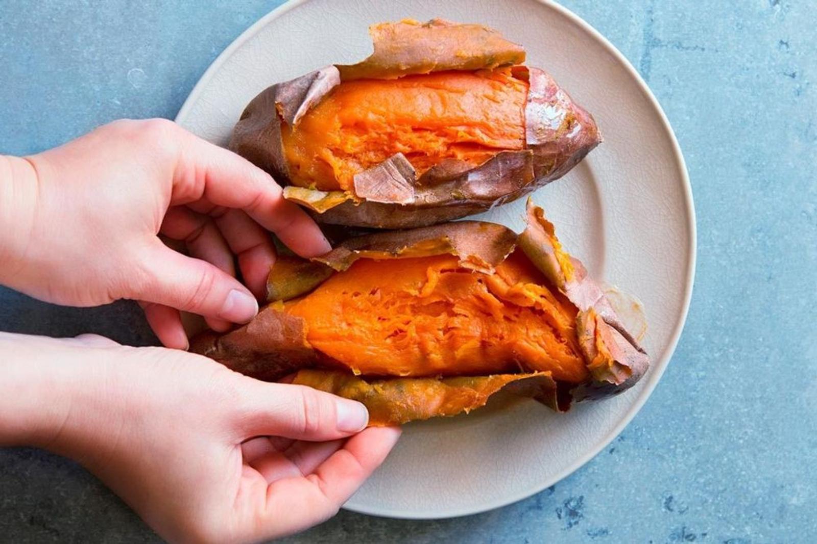 Makanan yang Baik untuk Kesehatan Kulit, Bikin Glowing 