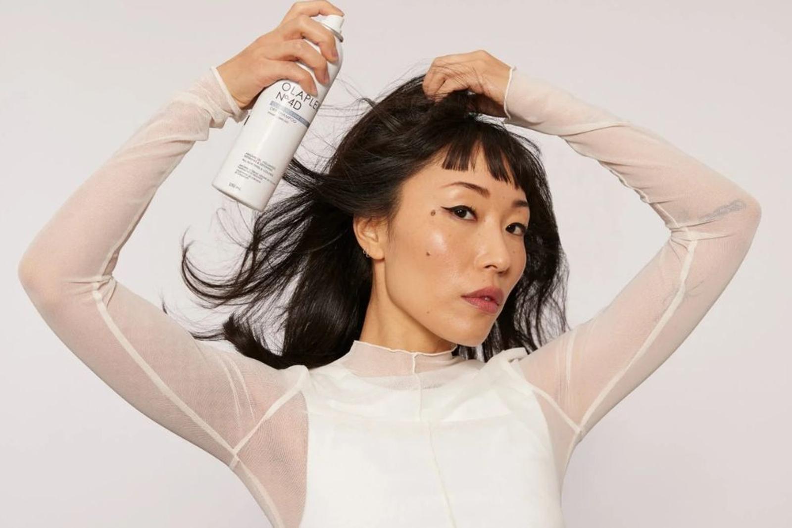 7 Cara Menjaga Kelembapan Rambut Saat Cuaca Panas 