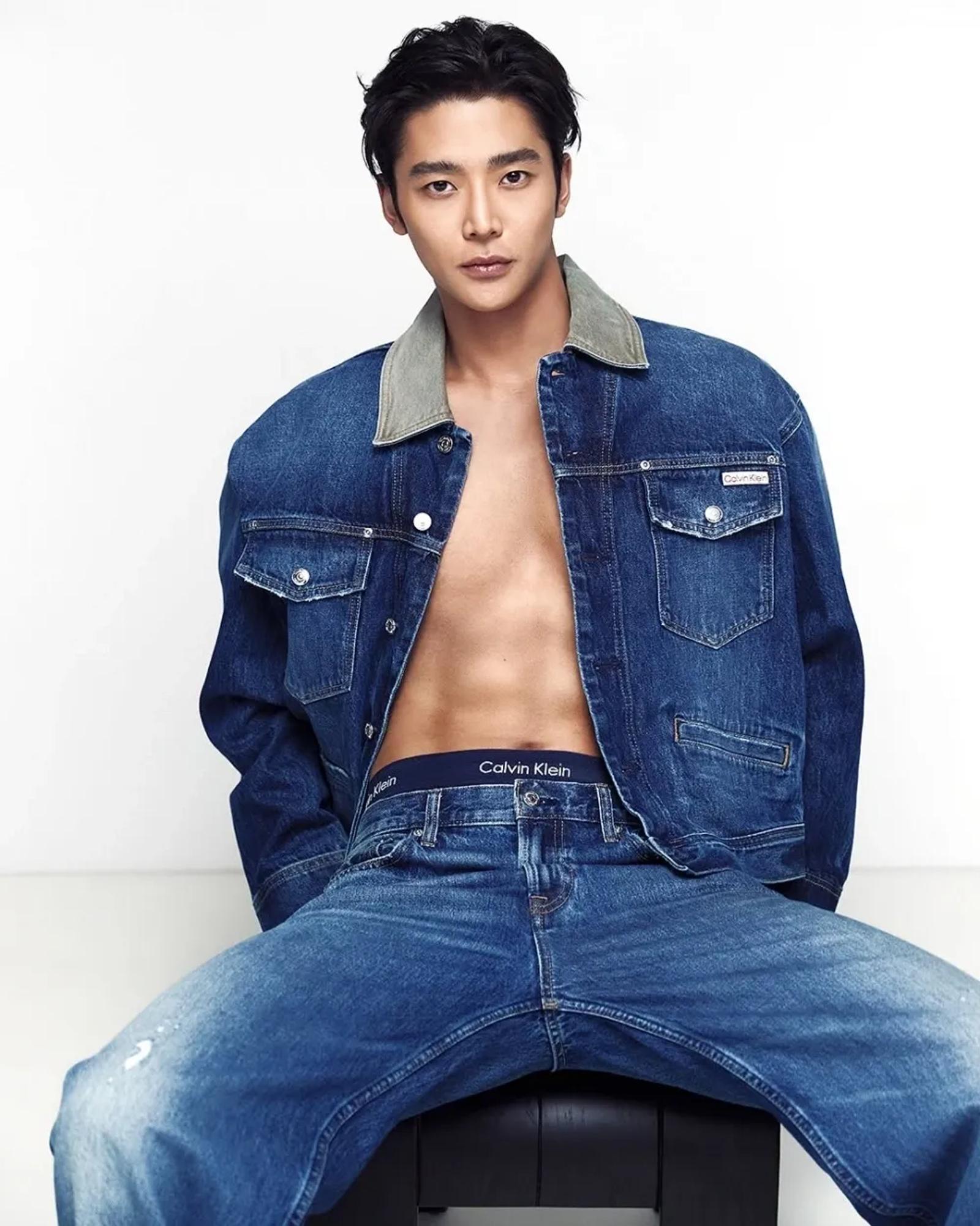 Rowoon dan Park Gyu Young Jadi Wajah Campaign Calvin Klein Terbaru