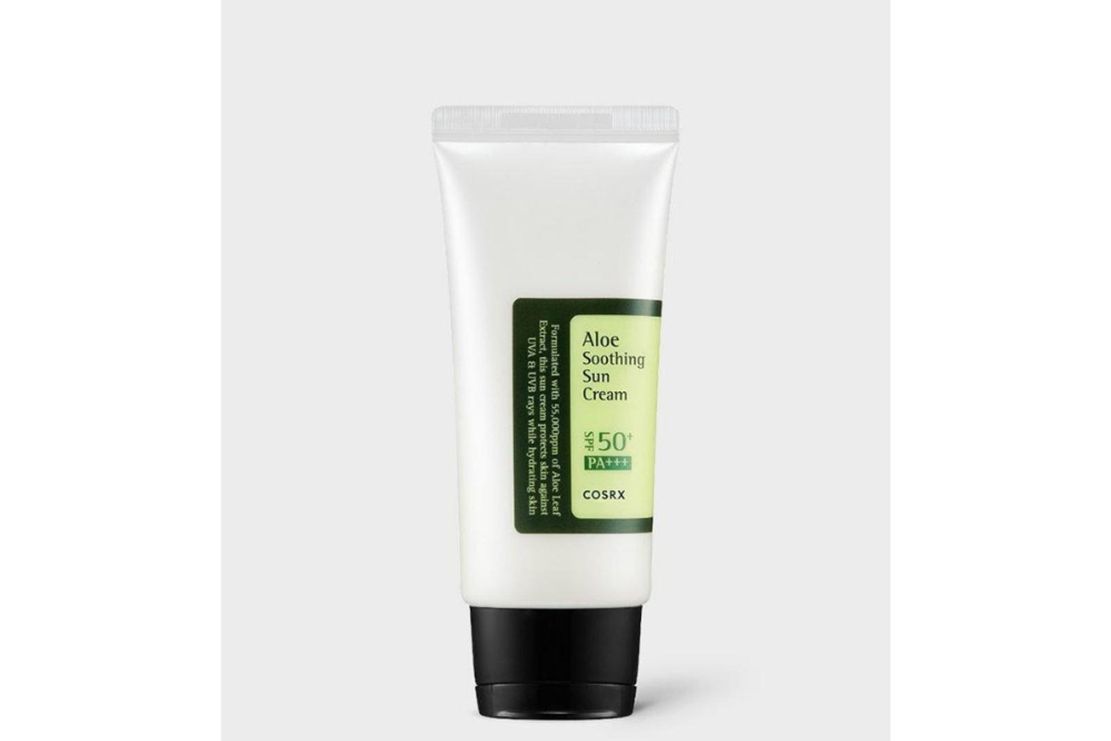 5 Sunscreen untuk Kulit Berminyak dan Pori-Pori Besar