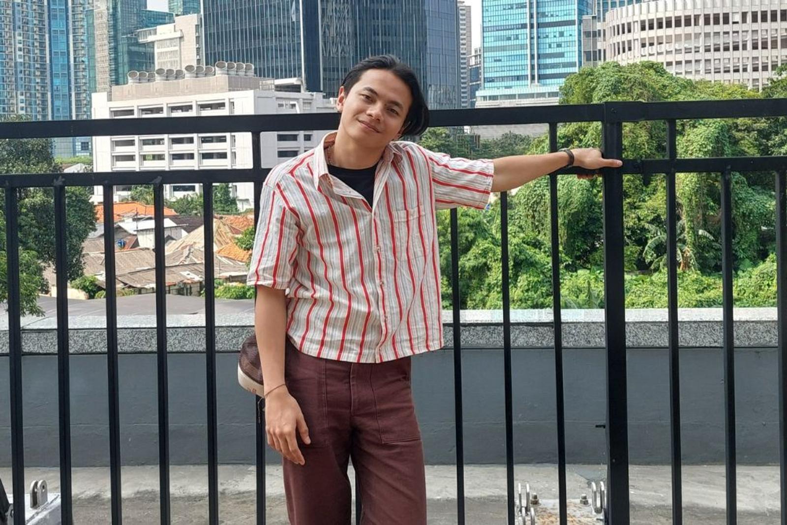 Tsaqib Ungkap Peran Keluarga dan Adhisty Zara dalam Karier Musiknya