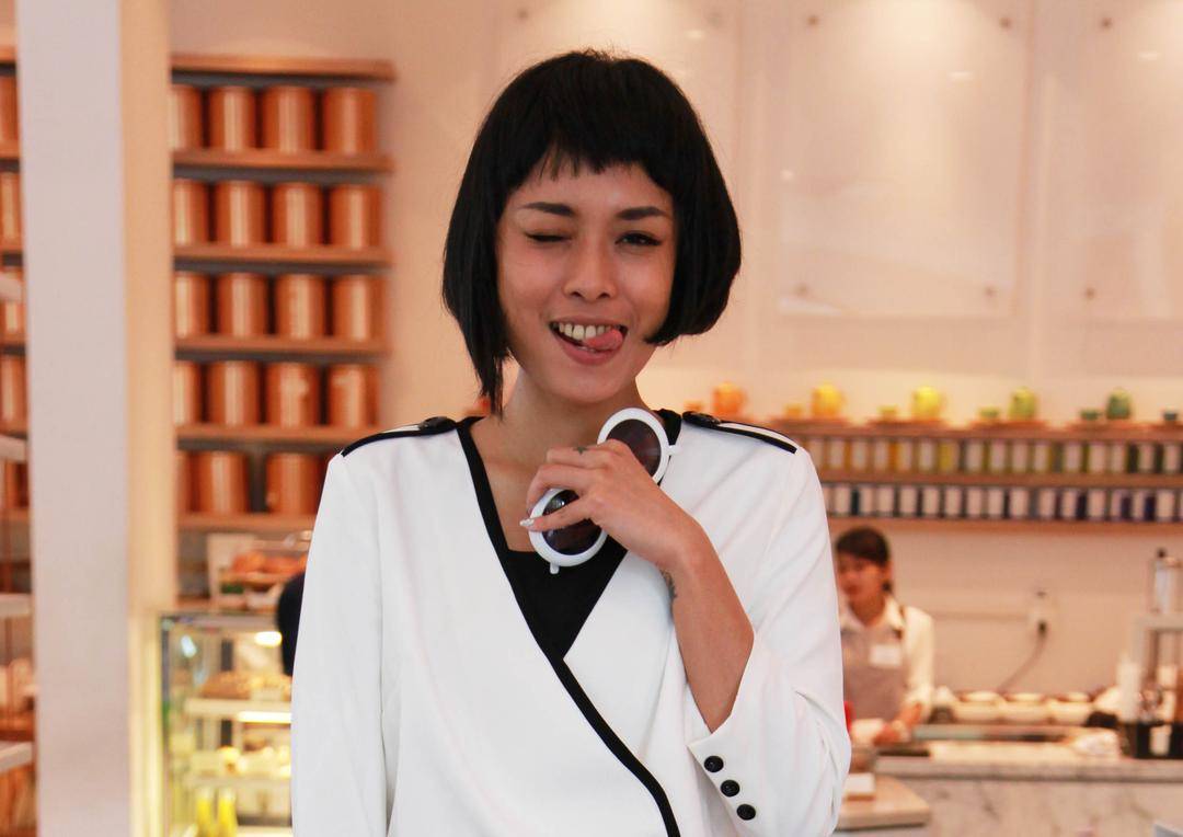 Ajeng Svastiari, Fashion Stylist yang Berani Memadukan Sastra dan Seni ke dalam Mode