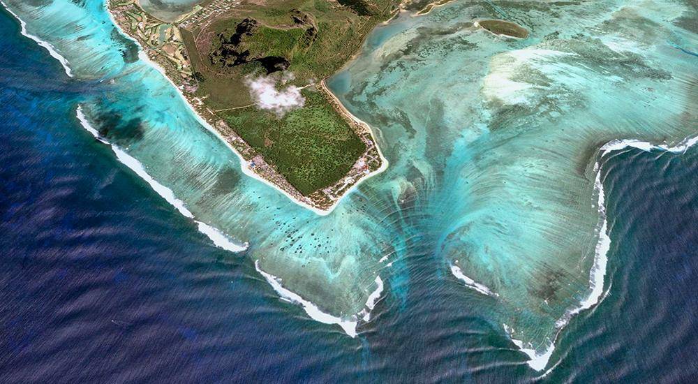 Mulai dari Romantis Hingga Misterius, 5 Negara Ini Tawarkan Wisata Bawah Laut yang Menakjubkan