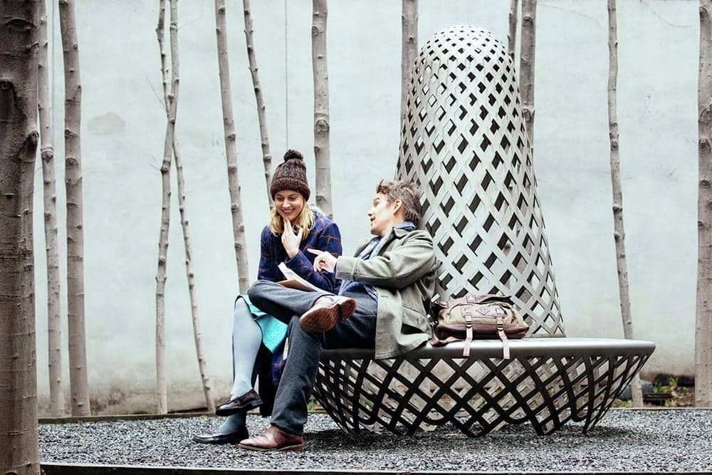 Si Dia yang Kini Bukan Hanya Sebagai Mantan