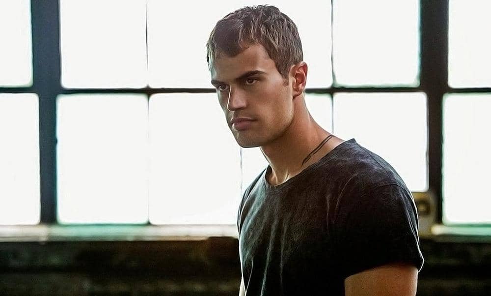 Divergent/Summit Entertainment/www.divergentnow.com