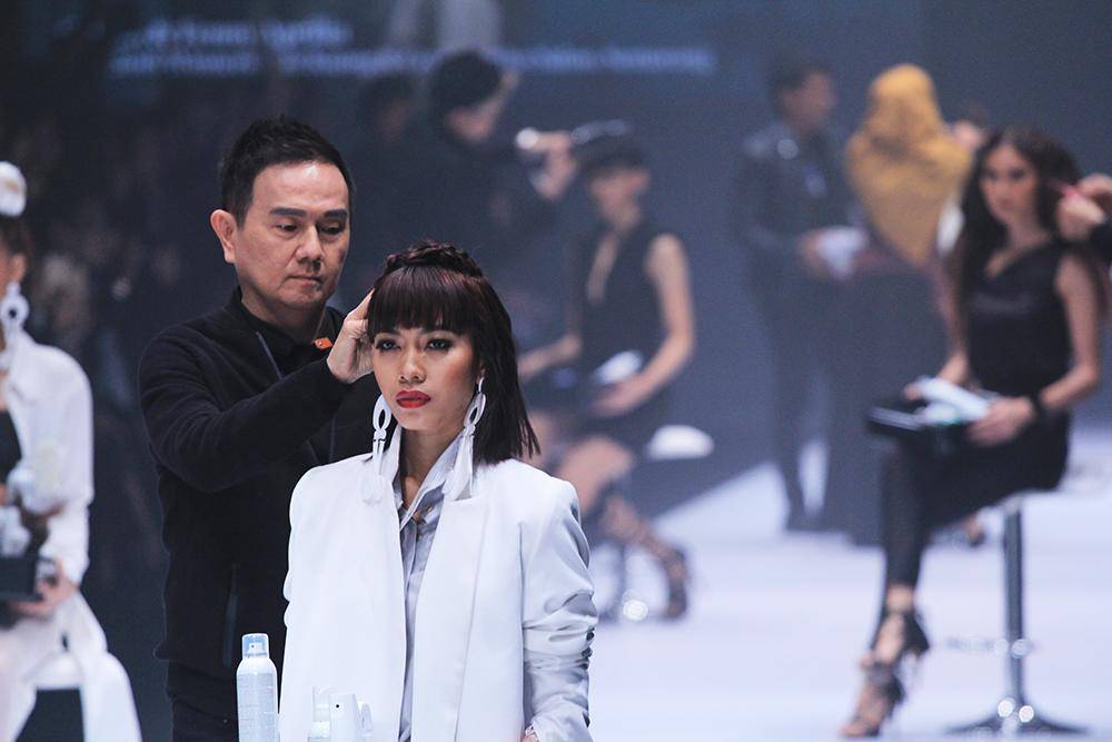 L’oreal Kenalkan Teknik Hair Contouring Sebagai Tren di  Tahun 2017