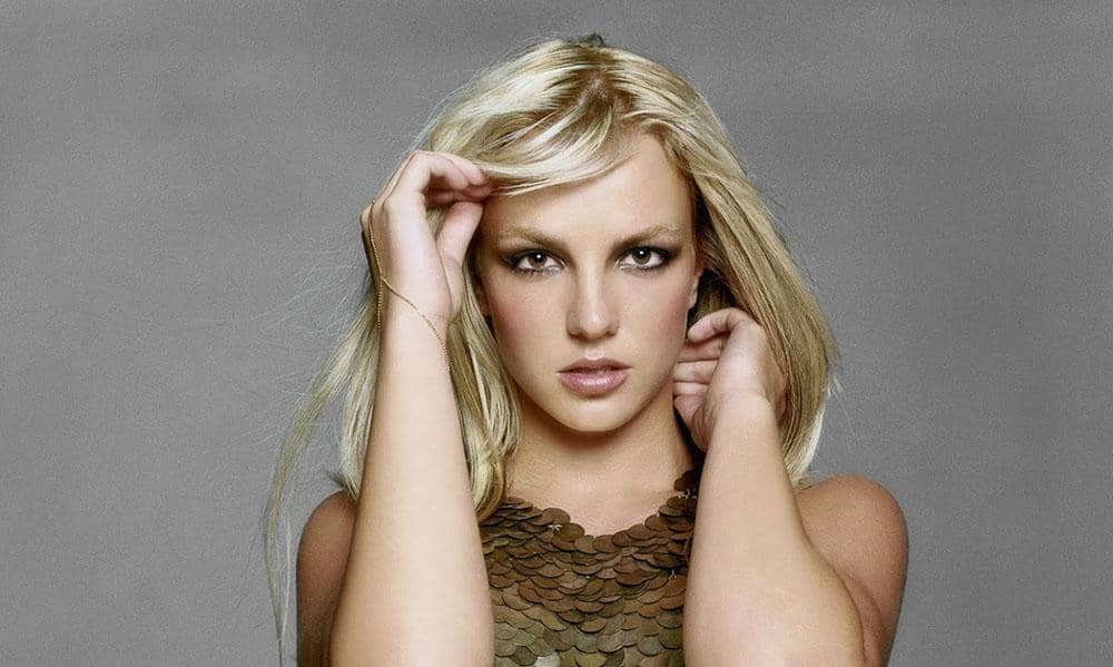 GQ 2003/britney-spear-2013.blogspot.co.id