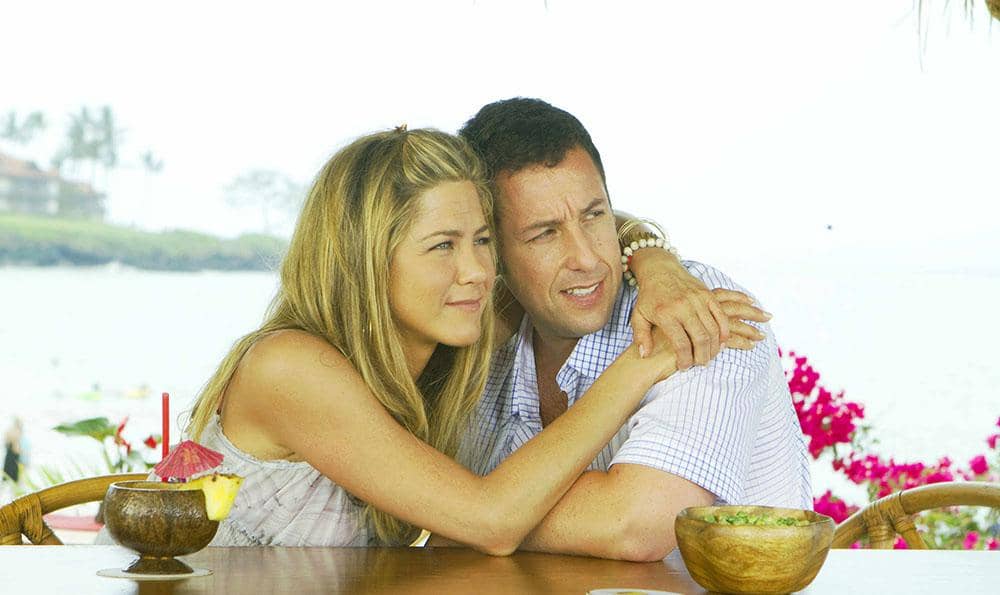 Just Go With It/Columbia Pictures, Happy Madison Productions/www.drakaronline.com