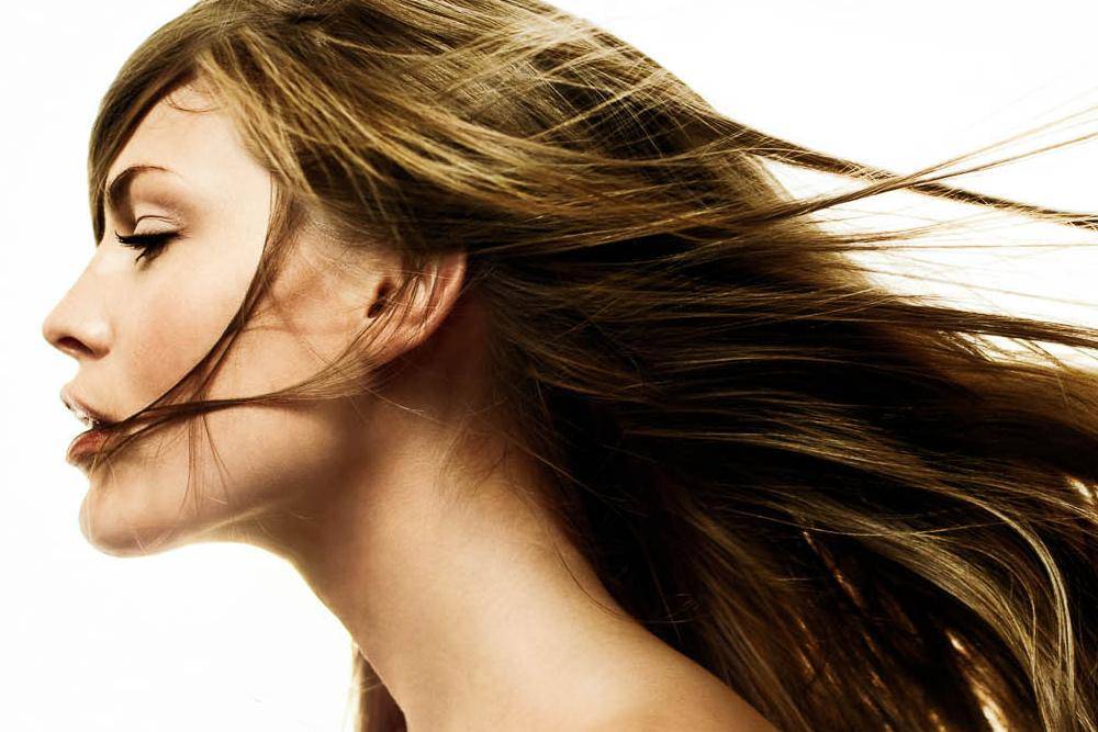 Atasi Permasalahan Rambut dengan Detoks Rambut Secara Alami