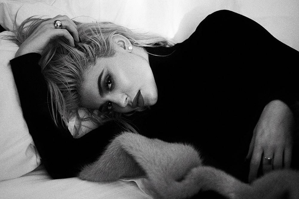 Kylie Jenner Rilis T-Shrit Limited Edition yang Super Keren