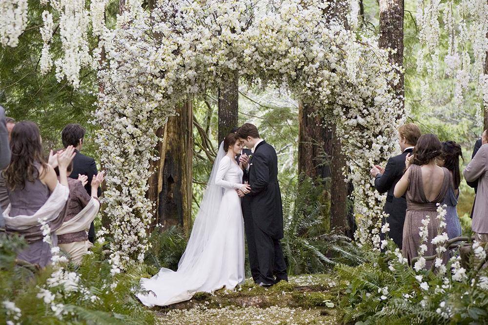 Twilight / Summit Entertainment, Temple Hill Entertainment, Maverick Films / www.pinterest.com