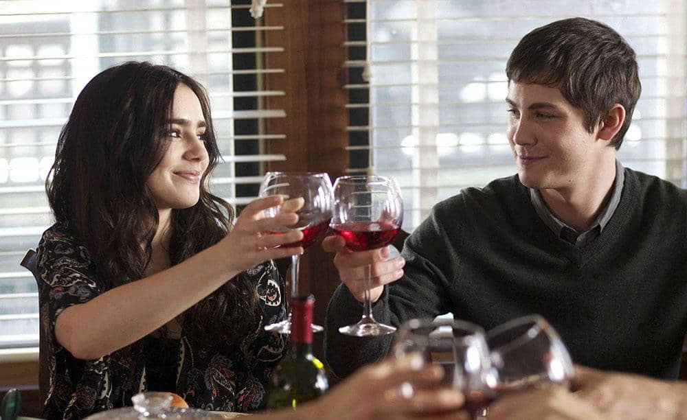 Stuck in Love / Informant Media, MICA Entertainment, Troy Entertainment / www.pinterest.com