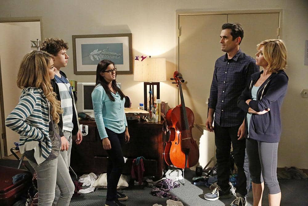 Modern Family / Levitan / Lloyd, 20th Century Fox Television, Steven Levitan Productions / www.spoilersguide.com