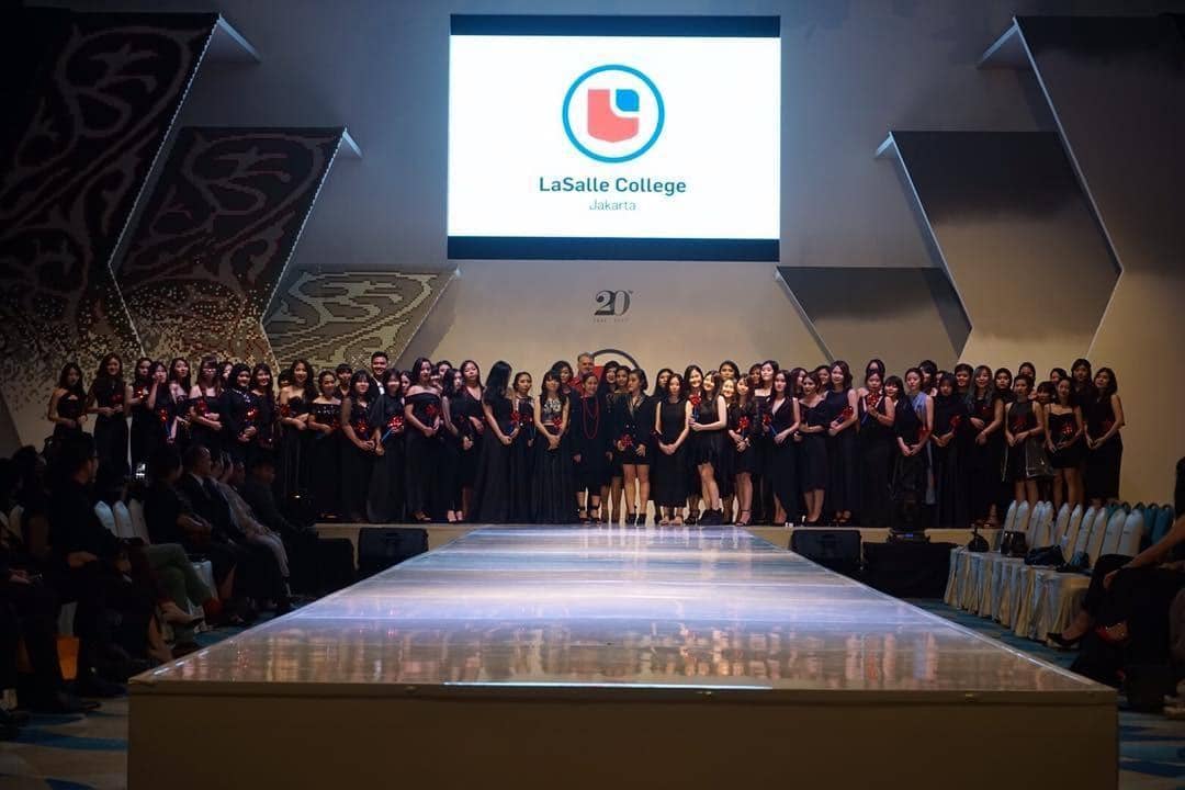 Instagram: @sonyarezz