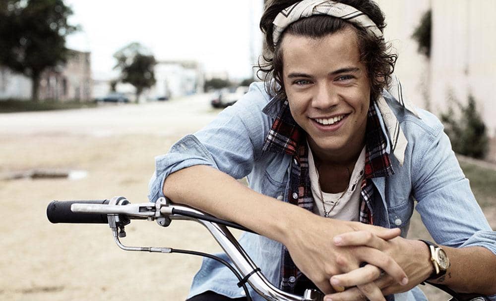 Jomblo Bahagia, Harry Styles: “I’m Available Always”