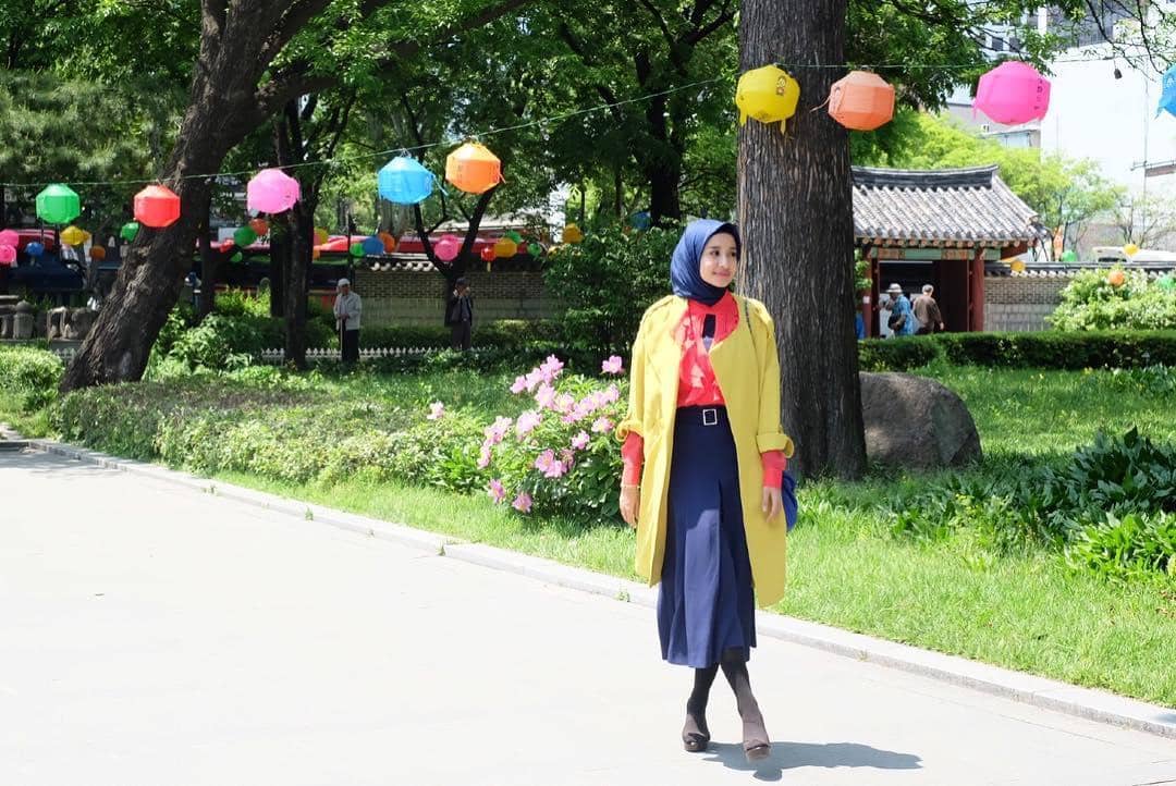 via Instagram: @laudyacynthiabella