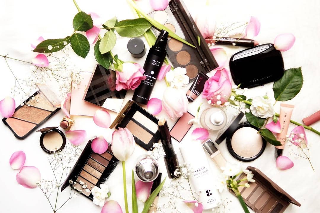 barelybeautythere.com