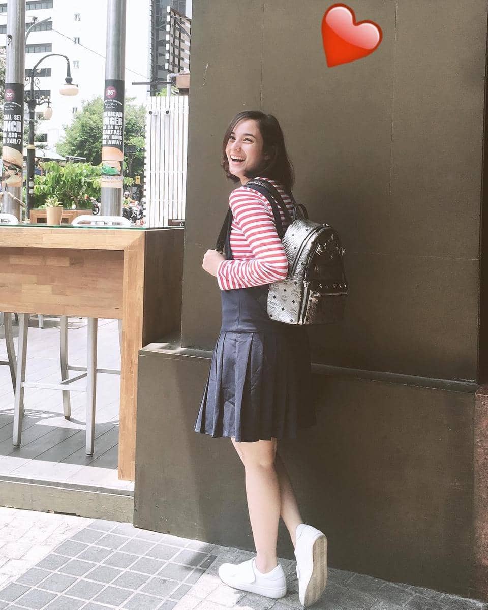 via Instagram: @chelseaislan