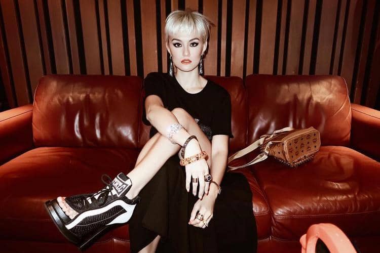 Nyentrik! Ini 5 Gaya Keren Agnez Mo yang Selalu Jadi Sorotan