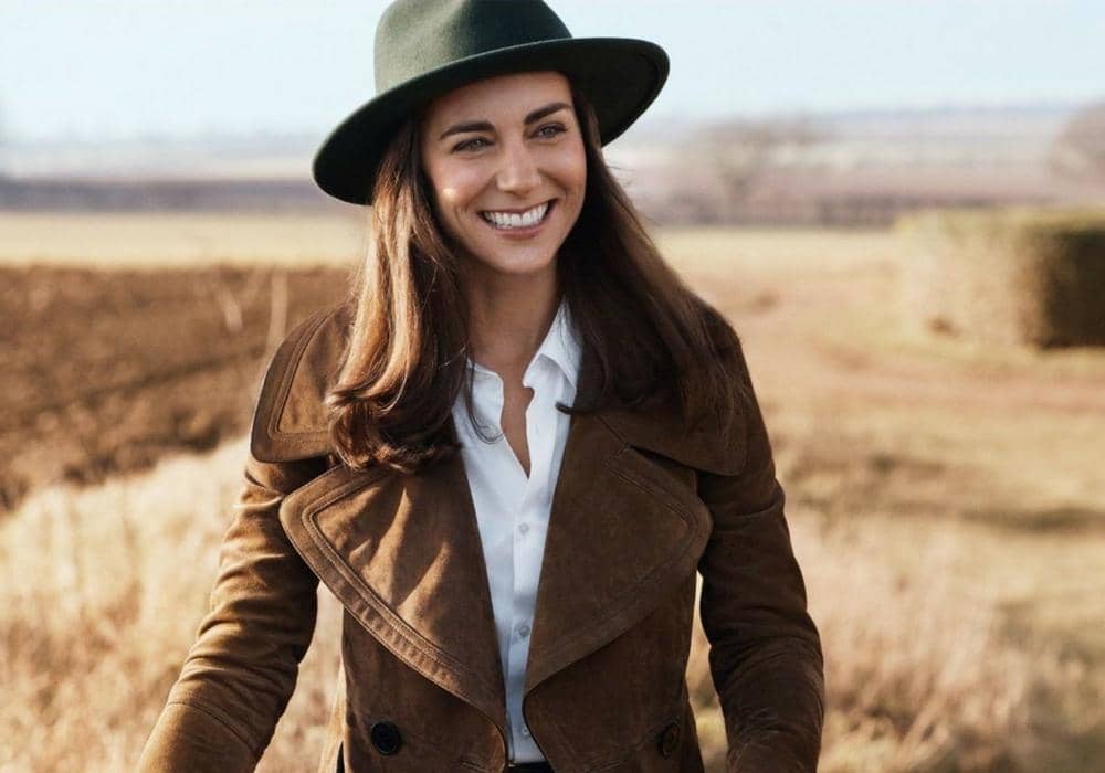 visual-therapy.com/Vogue UK June 2016 by Josh Olins