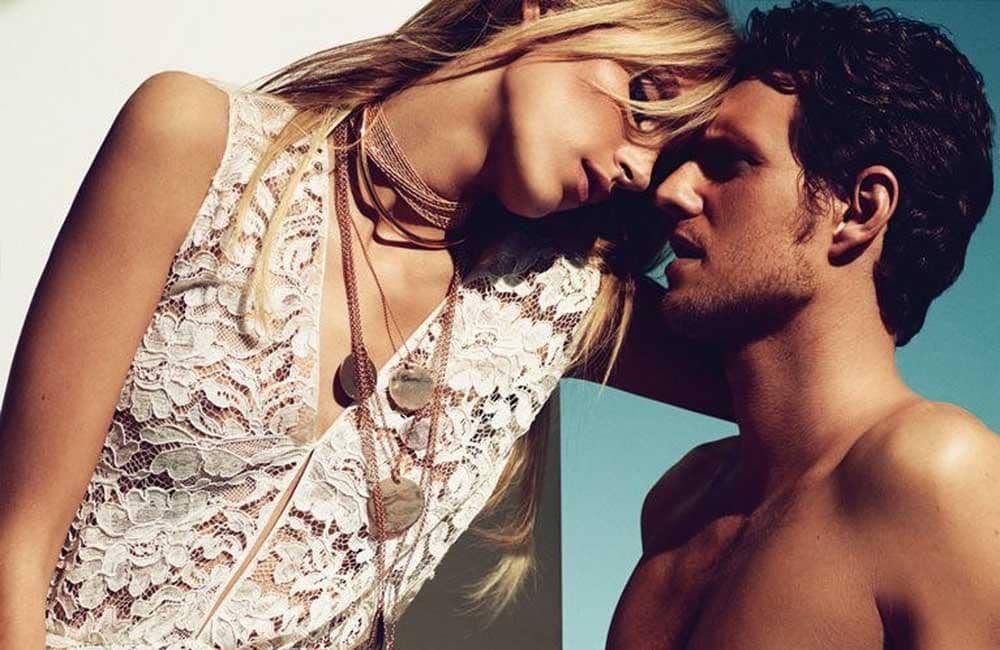 Photo by Alexi Lubormiski / www.vogue.de