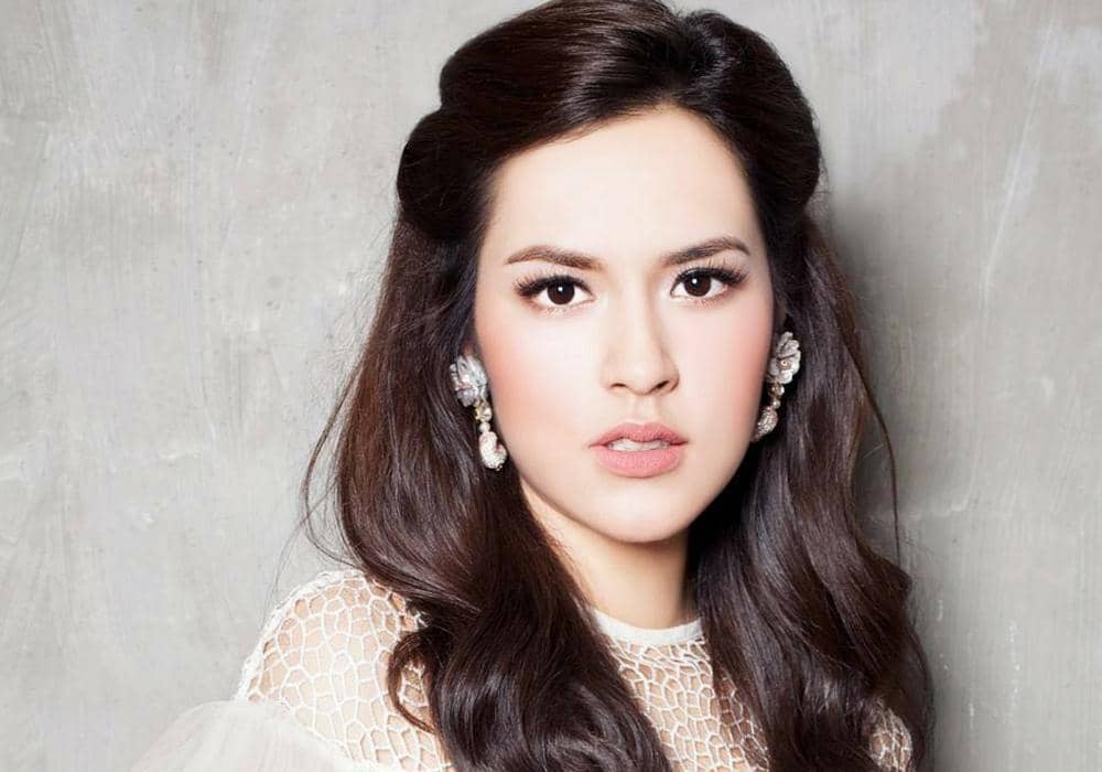 5 Rahasia Cantik Raisa yang Bikin Hamish Daud Jatuh Hati 