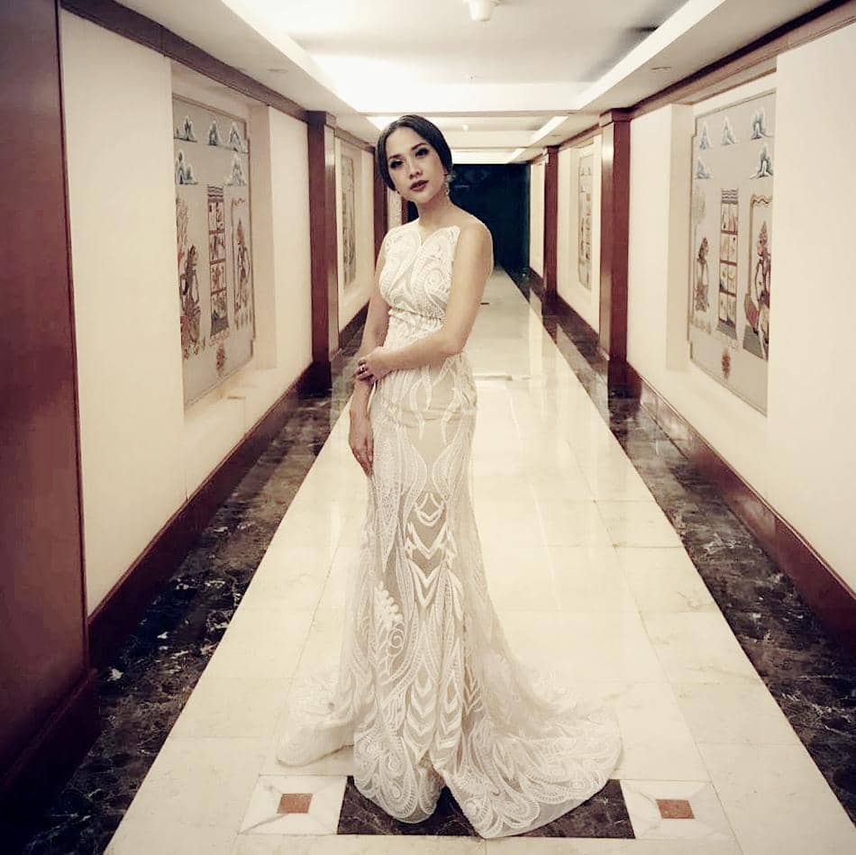 Instagram: @bclsinclair