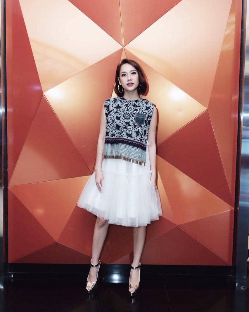 Instagram: @bclsinclair