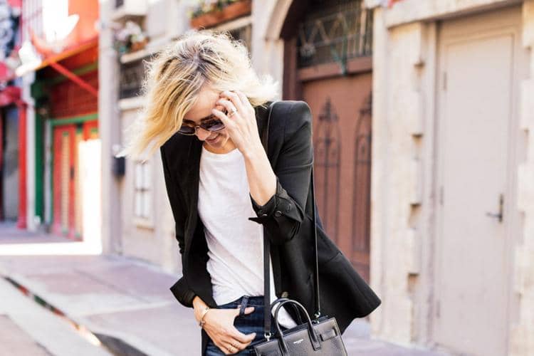 Biar Makin Keren, Ini Tips Padu-padan Blazer dan Denim