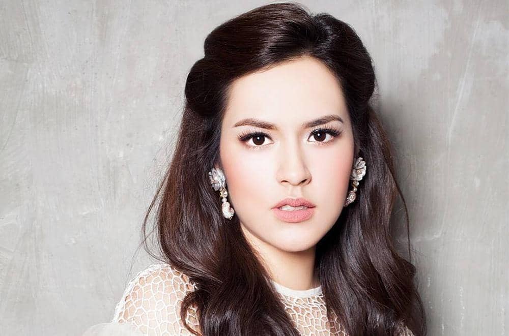 Deddy Corbuzier: “Kalian Nggak Kasihan Raisa Kalah Pamor di YouTube?”