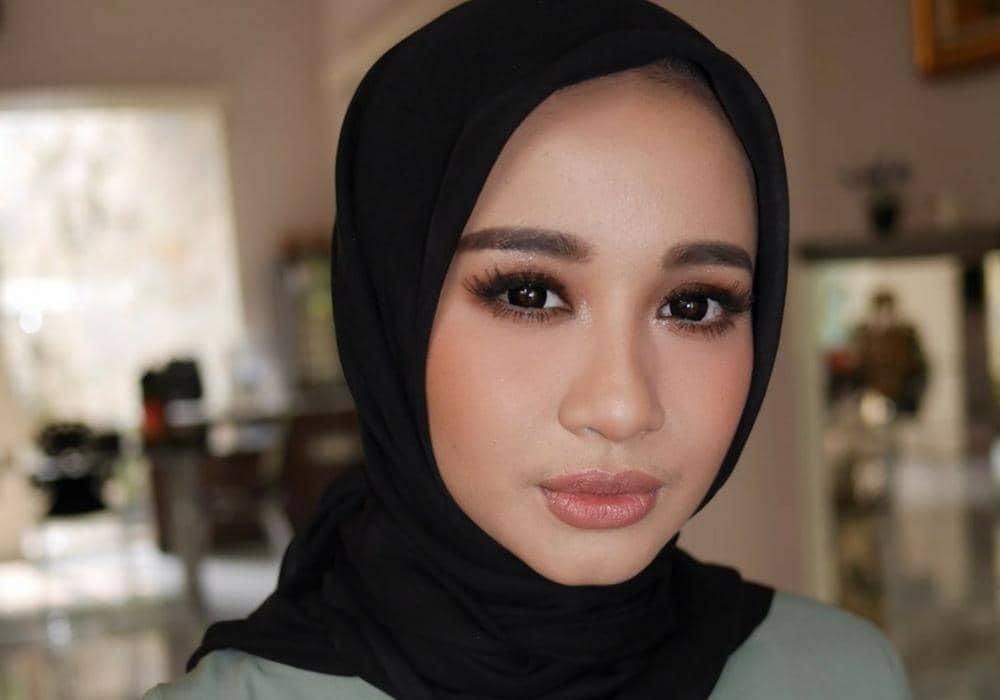 Instagram.com/laudyacynthiabella