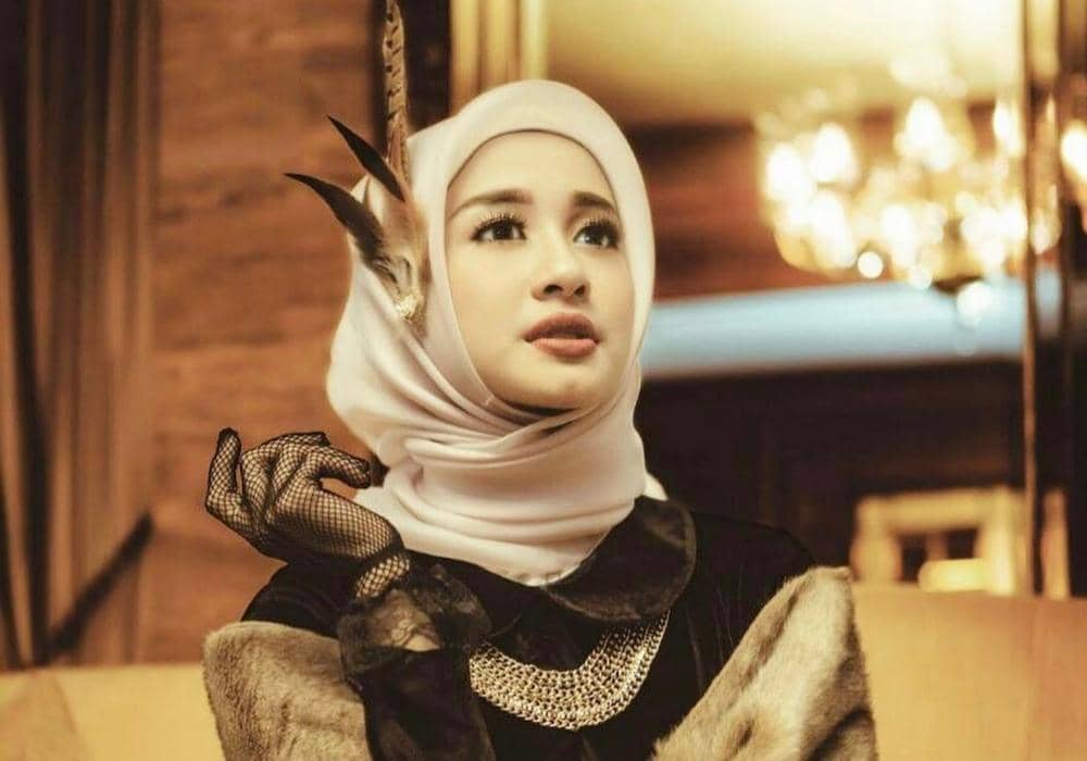 Instagram.com/laudyacynthiabella