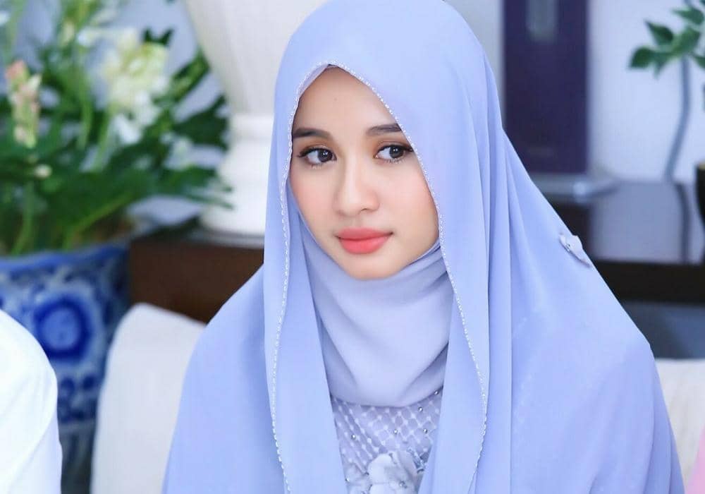 Instagram.com/laudyacynthiabella