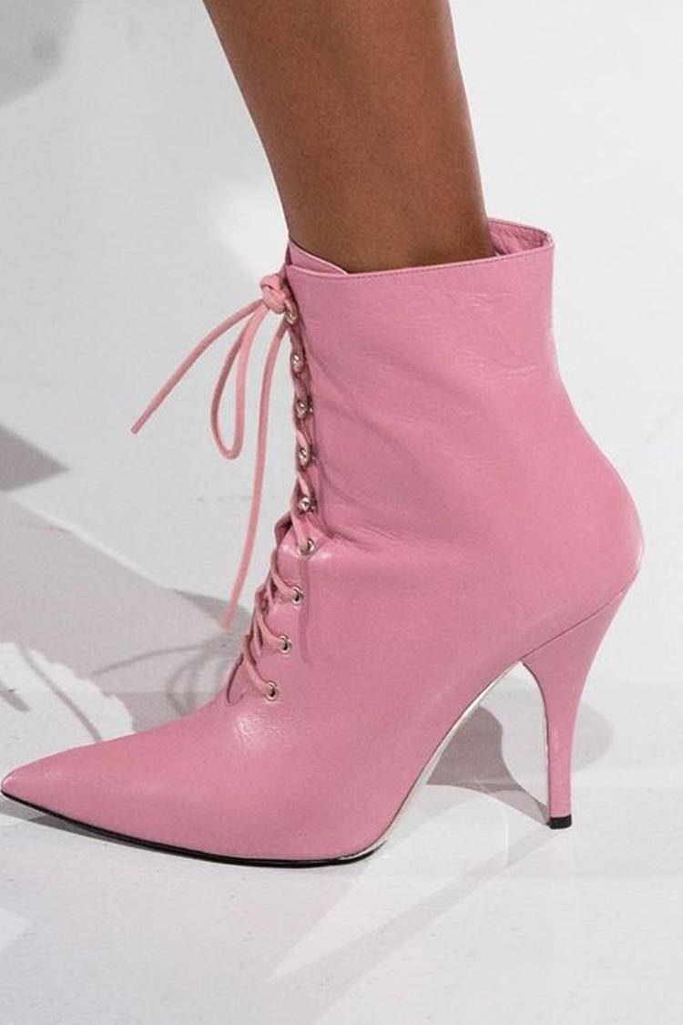www.elle.com