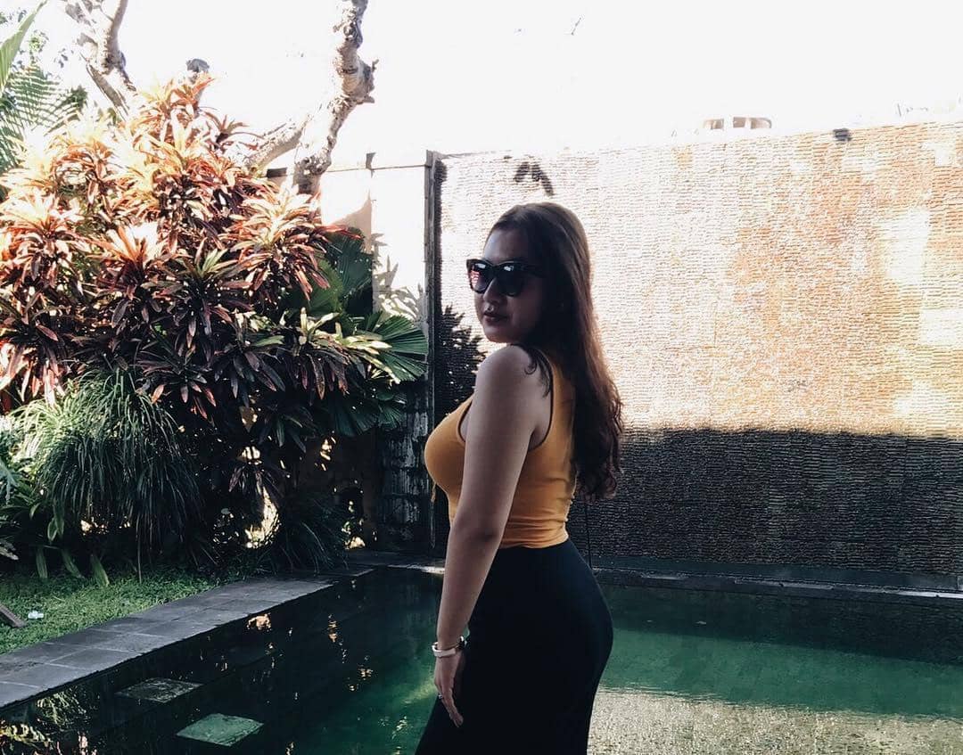 Instagram: @audrey.davis