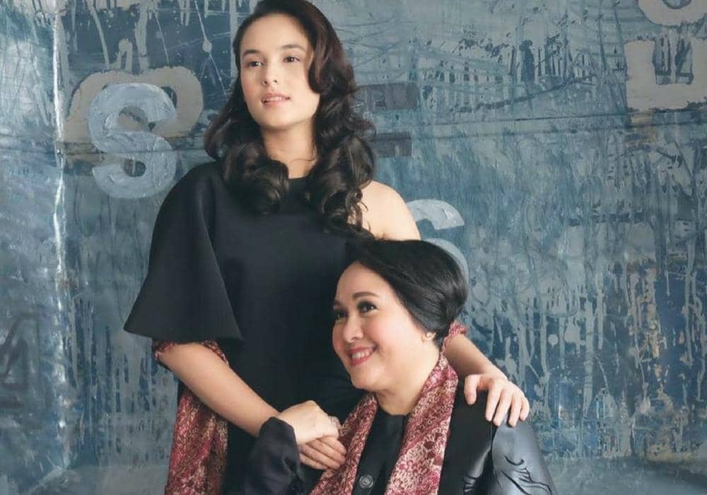 instagram.com/chelseaislan