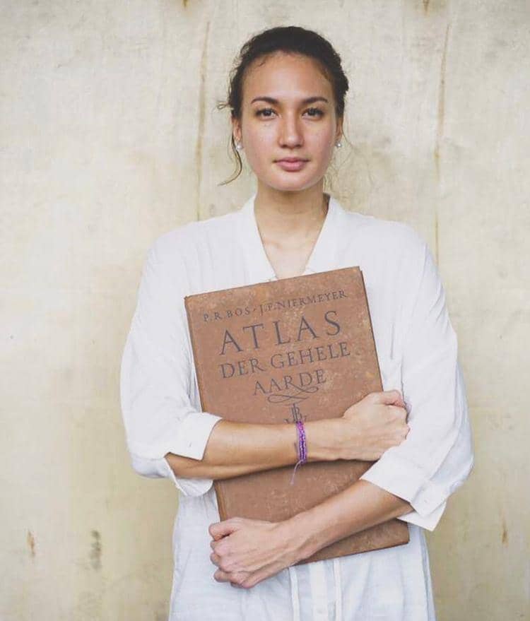 Instagram @nadinelist