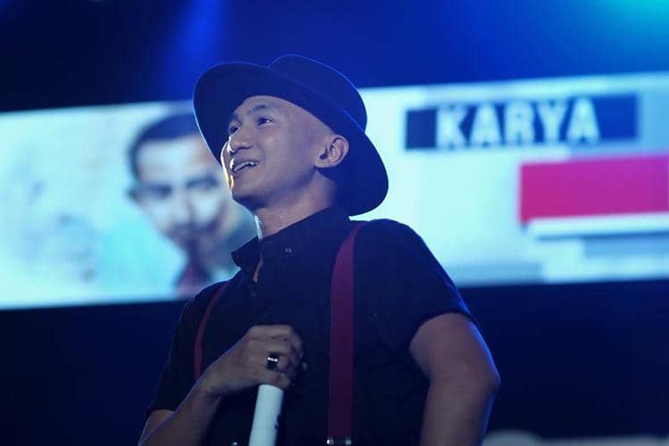 Instagram @duniamanji