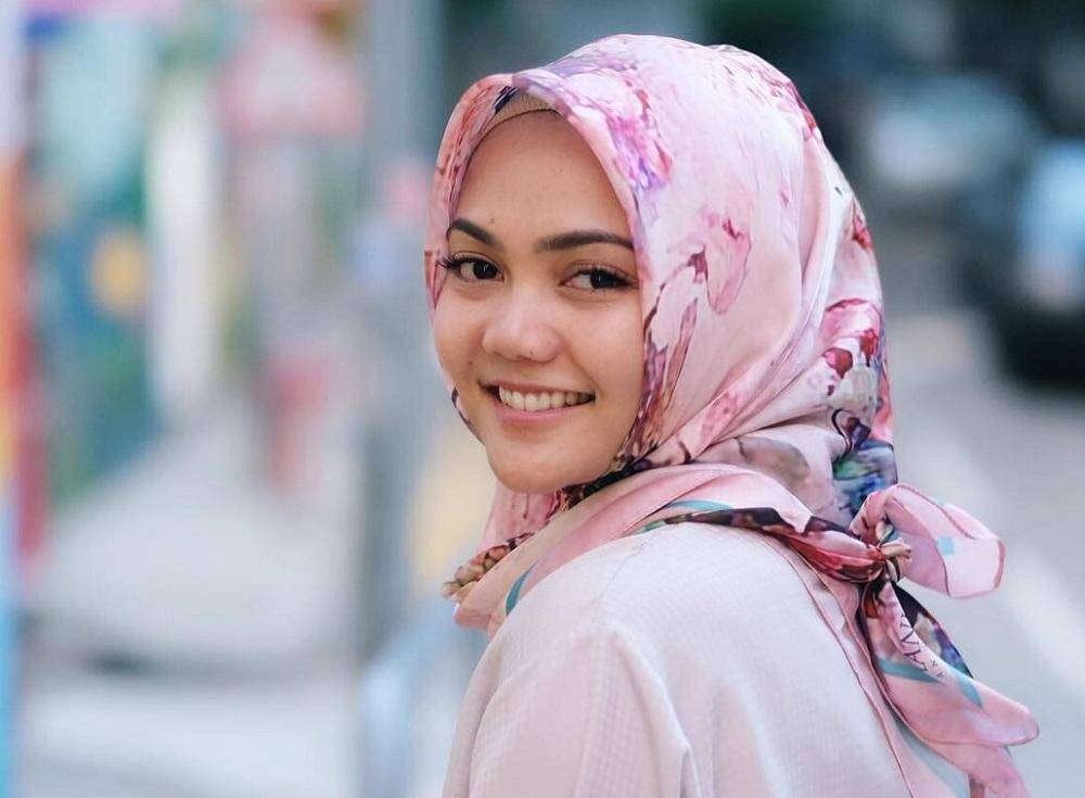 Ajak Netizen Berkomentar Baik, Para Artis Ini Malah Kena Hujat