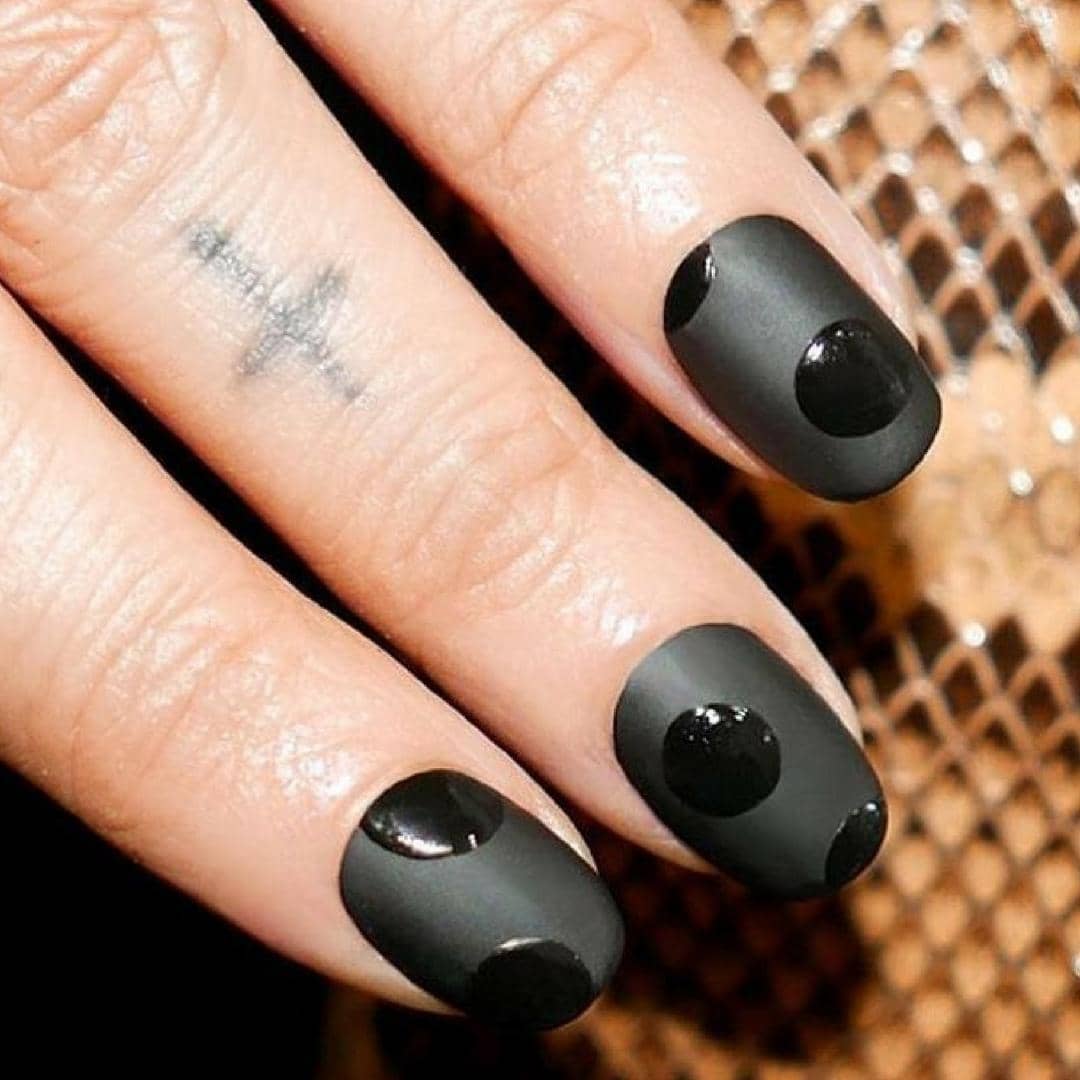 Via instagram @aliciatnails