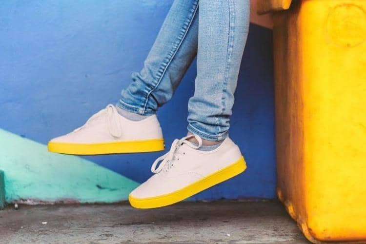 Rilis Koleksi Sepatu, paul frank Tampil dengan Warna-warni Ceria