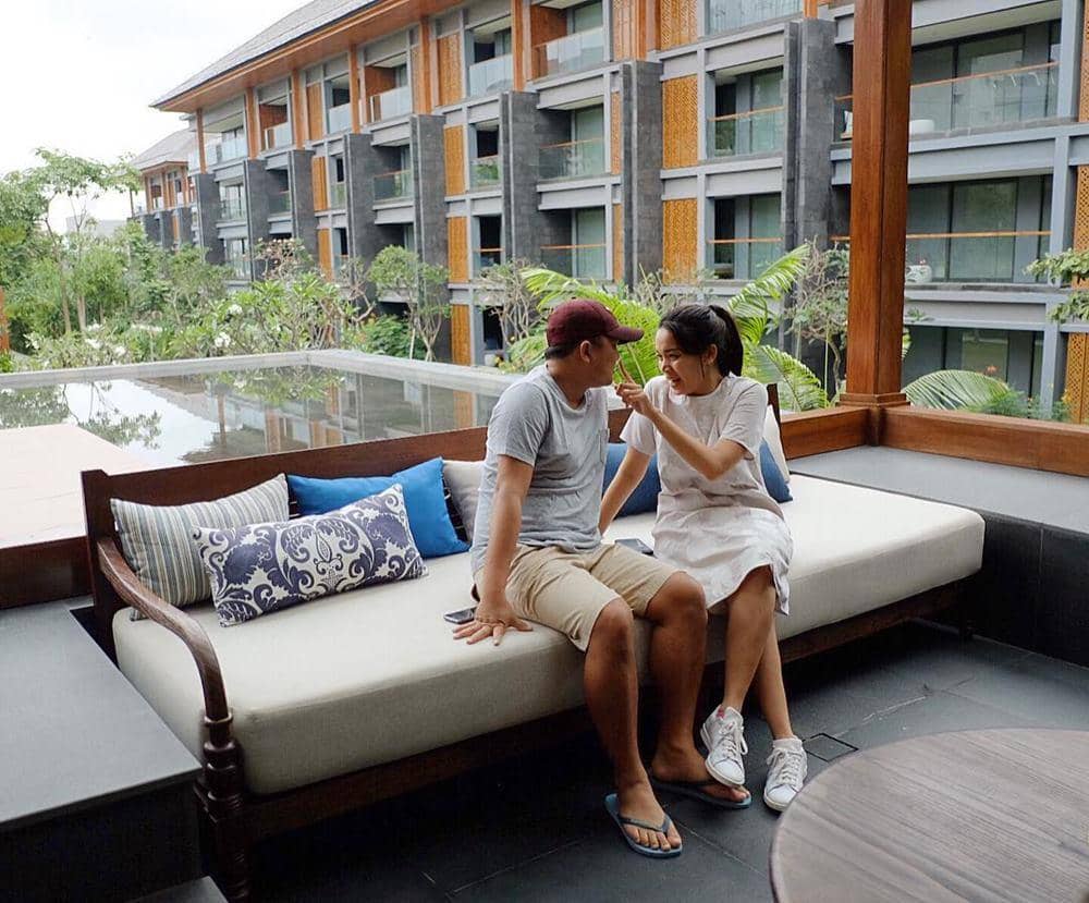 Instagram @alexandra.asma