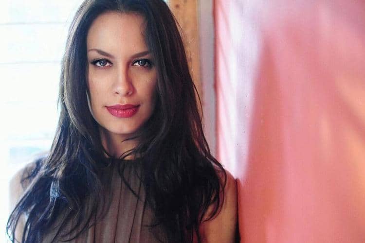 Instagram: @sophia_latjuba88