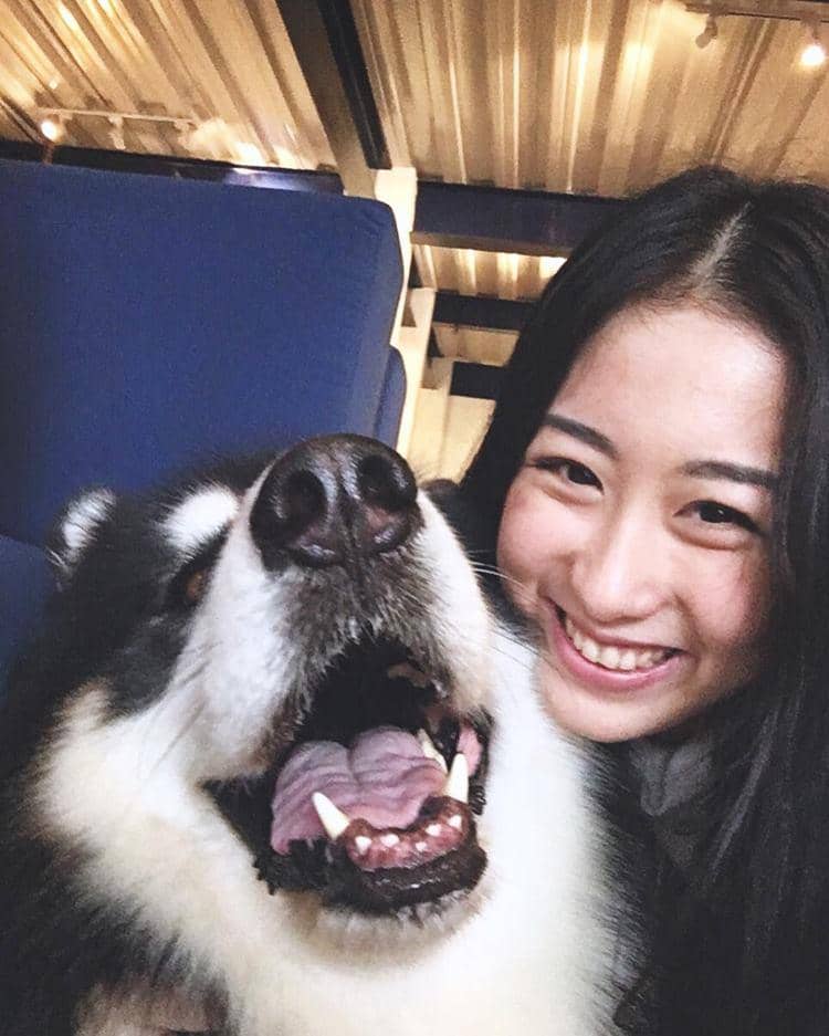 Instagram @vanessasurya