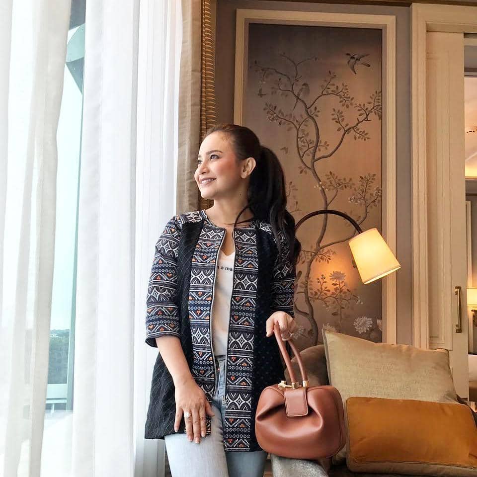 Instagram: @itsrossa910