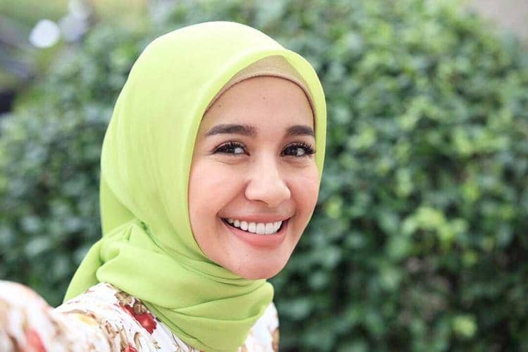 Instagram @laudyacynthiabella