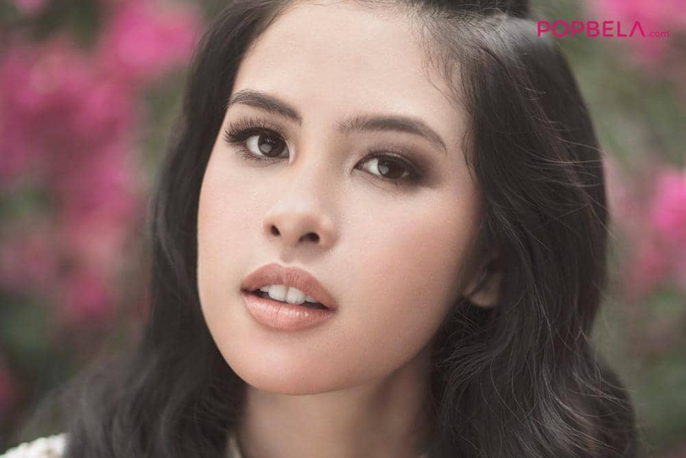 Photographer: RIOP Stylist: Elco Frebliaman Makeup Artist: Slam Wiyono Outfits & accessories: Virgin Villains, Sonya Rezqia, Topshop Indonesia