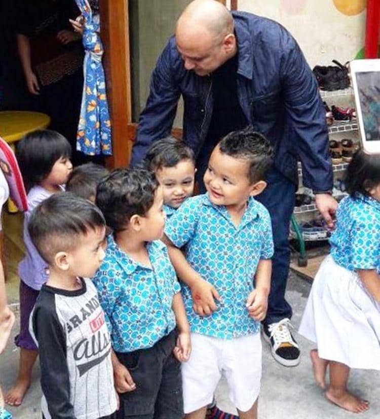 Instagram @irwanmussry