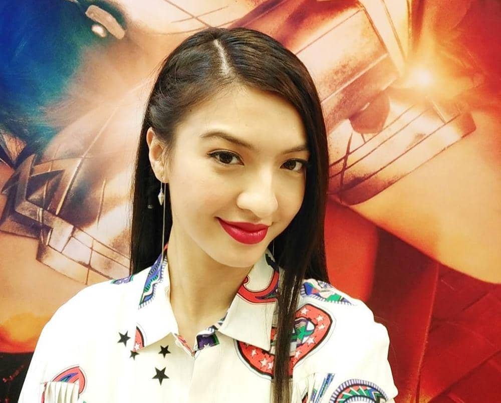 Instagram @ralineshah